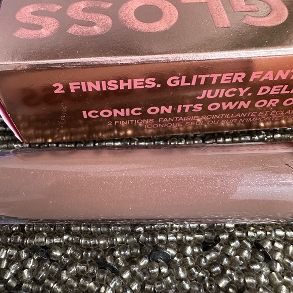 NWT Jeffree Star 3 piece bundle Table Top Gloss and 2 eyeshadows - Picture 7 of 13